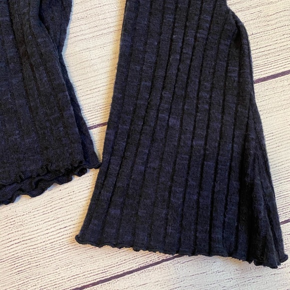 Dark blue soft crossover tie sweater - Picture 4 of 5